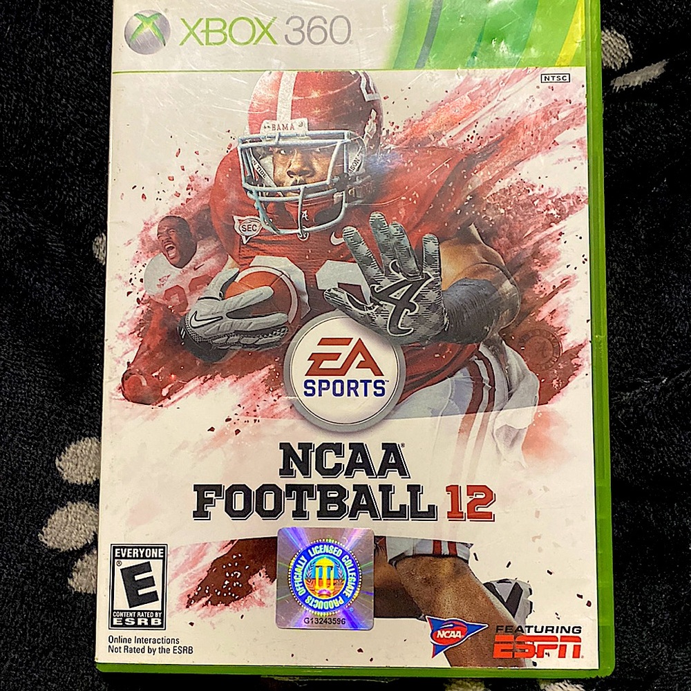 NCAA FOOTBALL 12 XBOX 360 game.